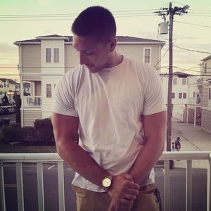 Meet your Posher, D.j.